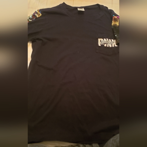 PINK VICTORIA'S SECRET BUNDLE BLACK, PINK, WINE, GREY,SILVER SIZE SM Bundle 4 pc - Picture 4 of 16